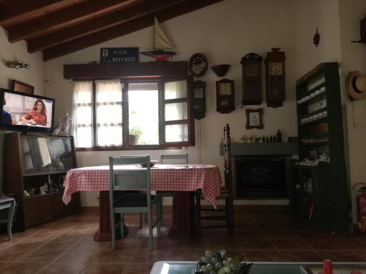 Chalet Valle de Cabuérniga: Pet-Friendly Family Retreat Lamina Exterior photo